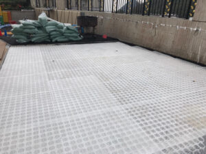 Combilex attenuation and drainage tile in preparation for wetpour